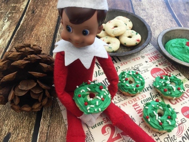 elf-on-the-shelf-donuts