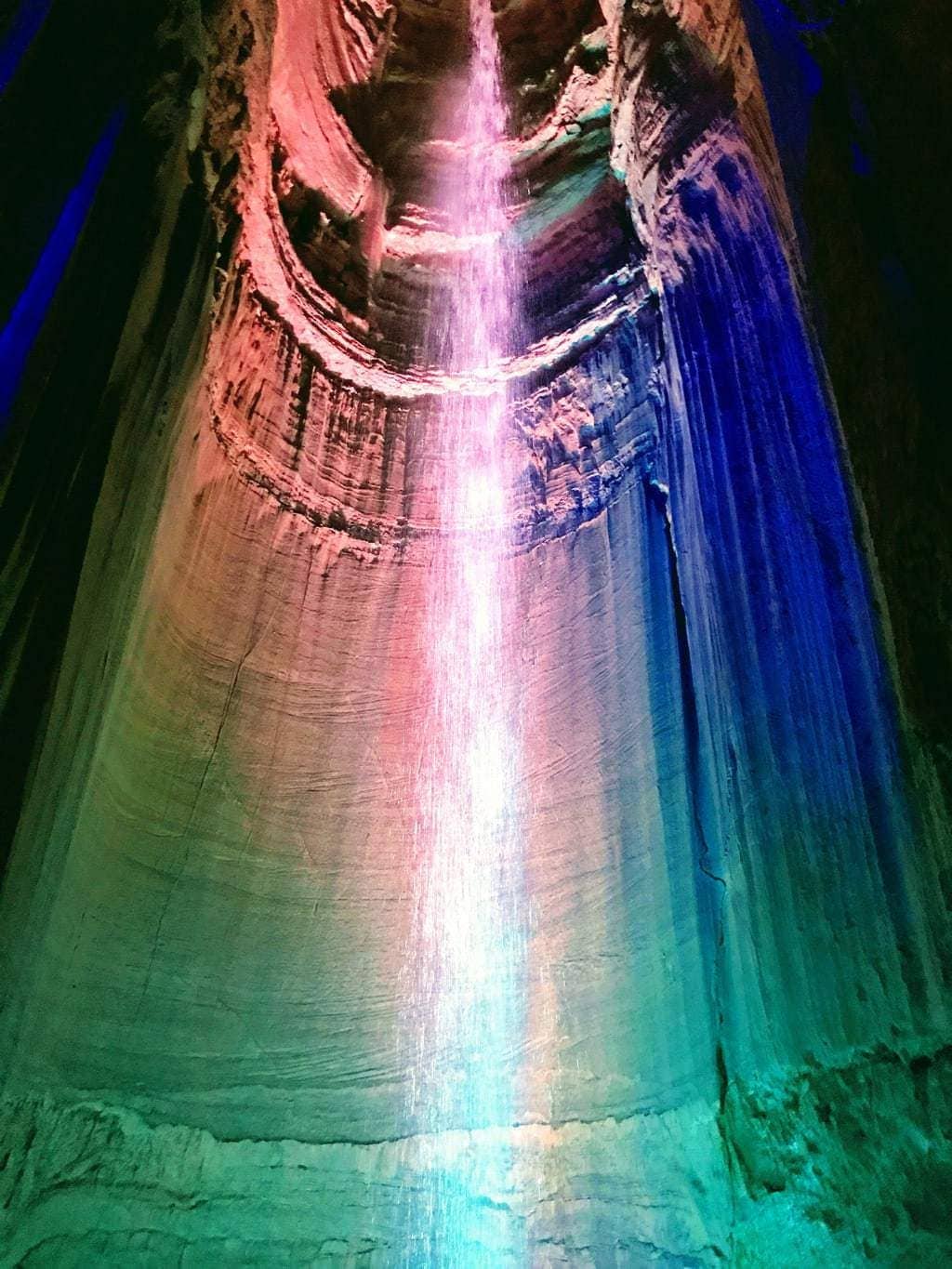 waterfall inside of ruby falls cave