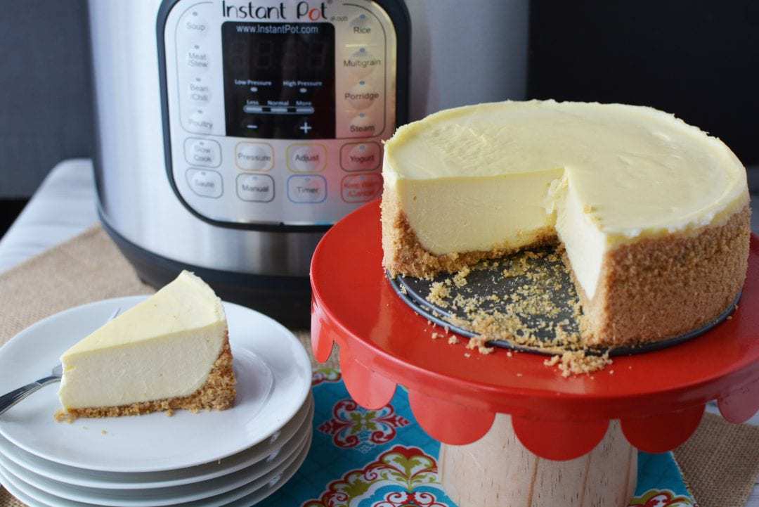 If you're craving that graham cracker crust and creamy texture, this Instant Pot Classic Cheesecake recipe will hit the spot! #Cheesecake #InstantPotCheesecake https://lifefamilyfun.com/instant-pot-cheesecake/ Cheesecake, Instant Pot Cheesecake, Classic Cheese Recipe, Instant Pot Cheesecake Recipe