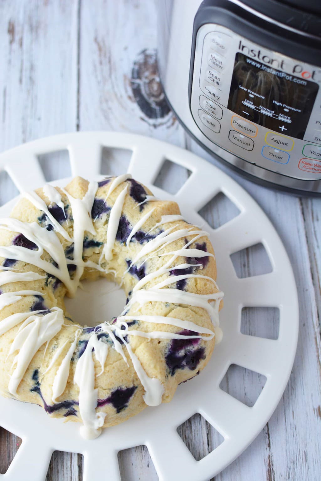 Blueberry Coffee Cake made in the Instant Pot