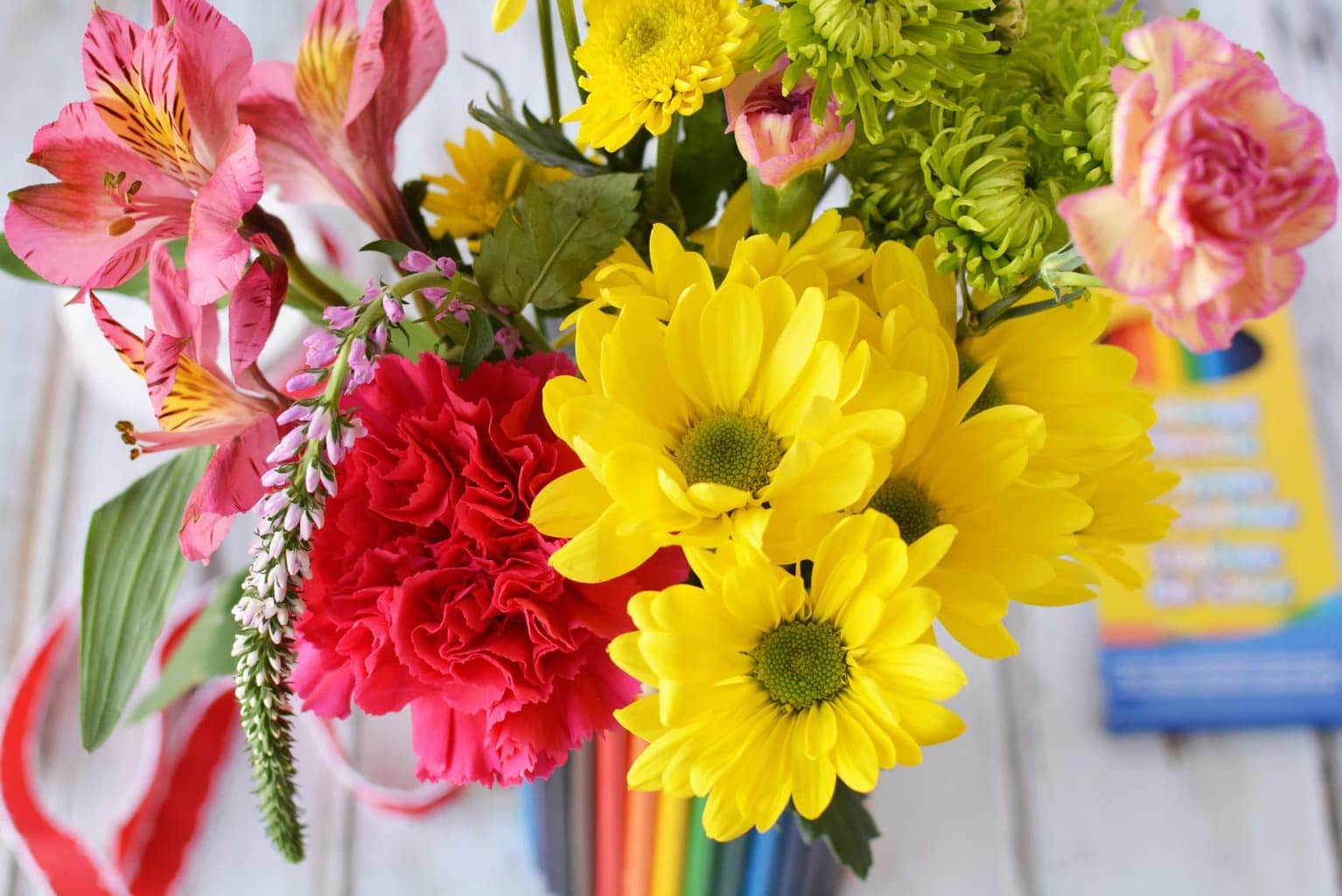 Colored-Pencil-Flower-Vase-8