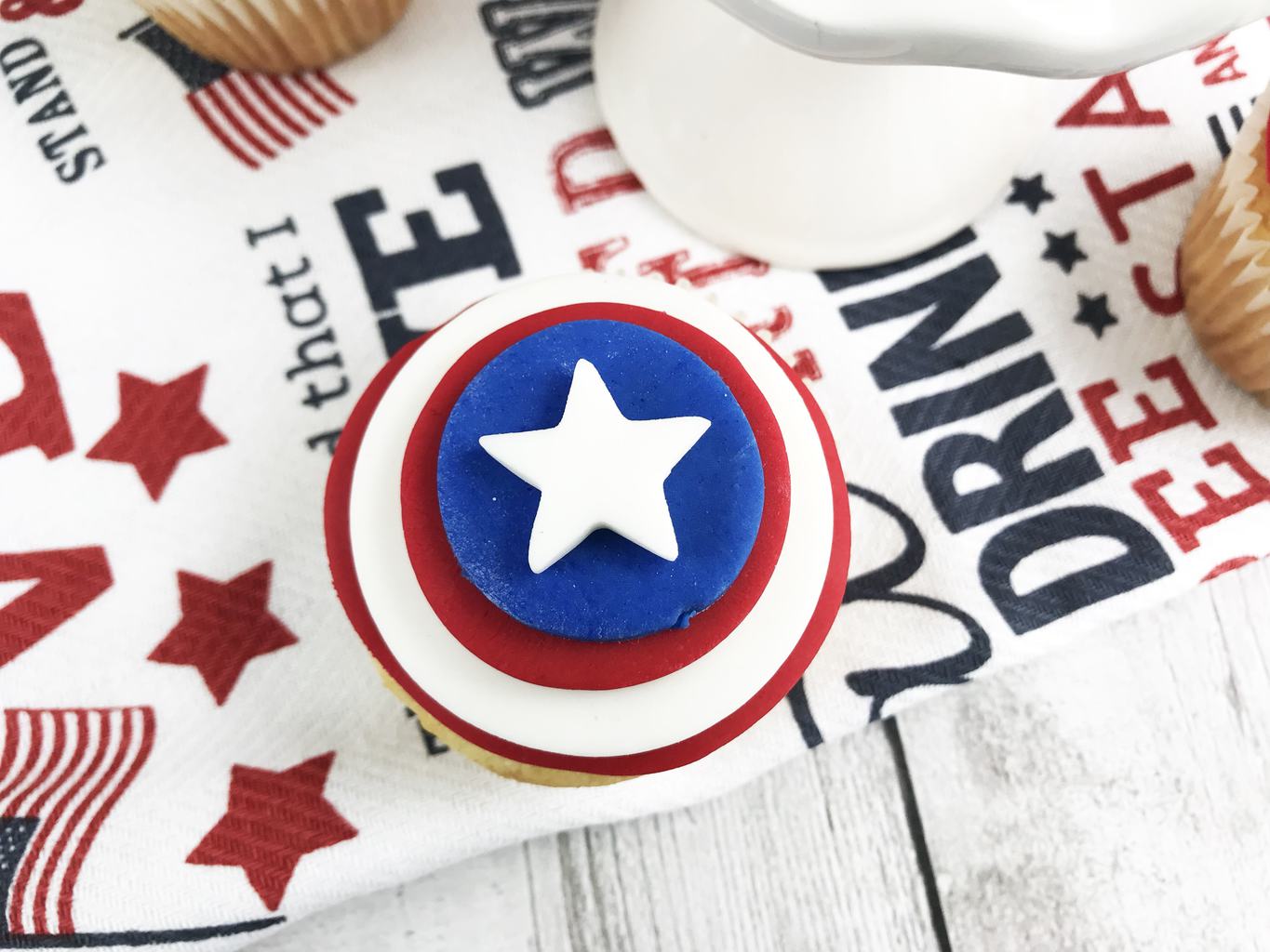 captain America, disney marvel captain America, Marvel's Captain America, Patriotic Recipe, Forth of July Cupcakes, Memorial Day Cupcakes