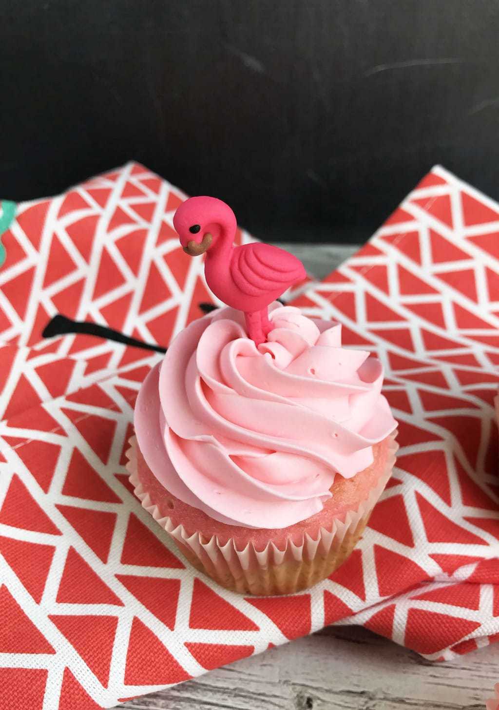 pink-flamingos