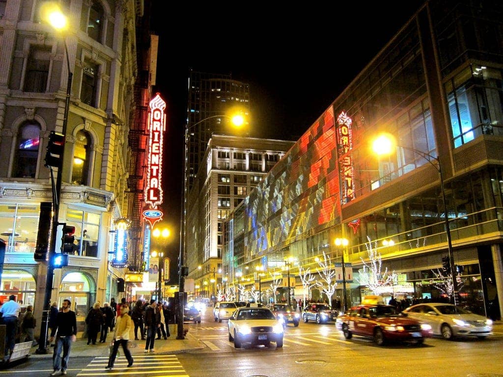 Oriental Theater in Chicago, Haunted Cities in the US