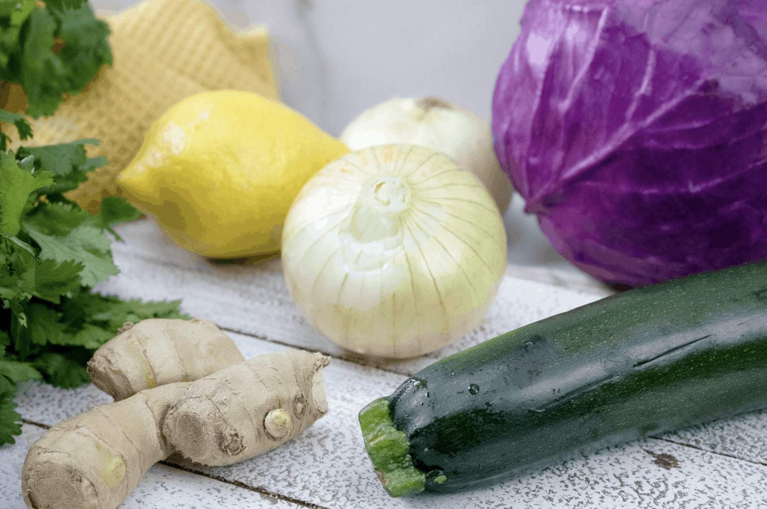 Ingredients needed for Mediterranean Zucchini Noodles