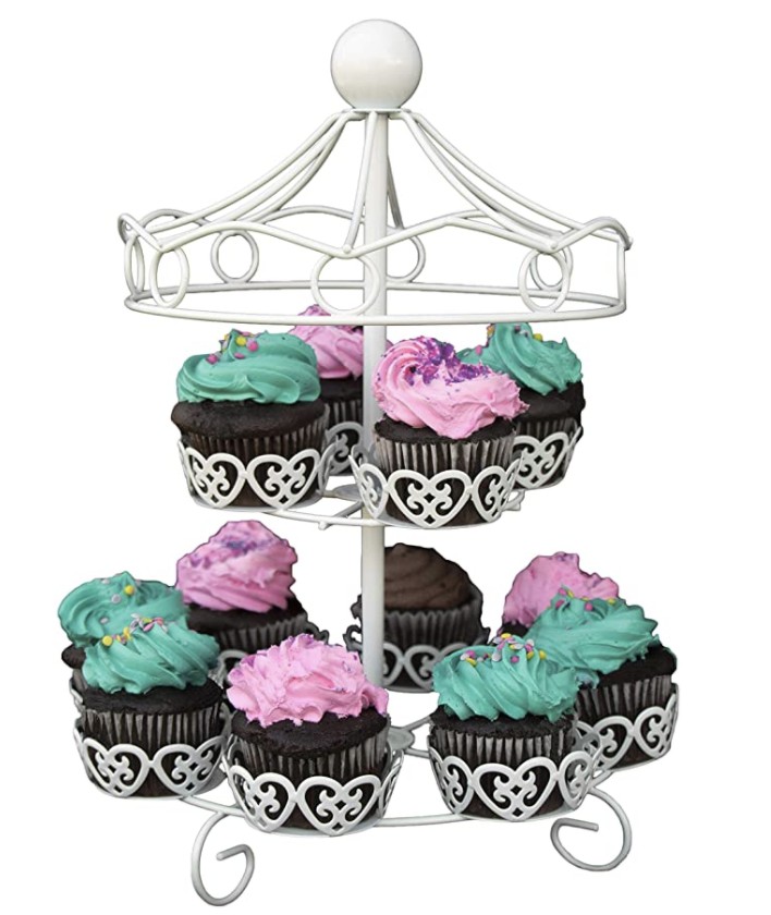 cupcake-centerpiece-stand