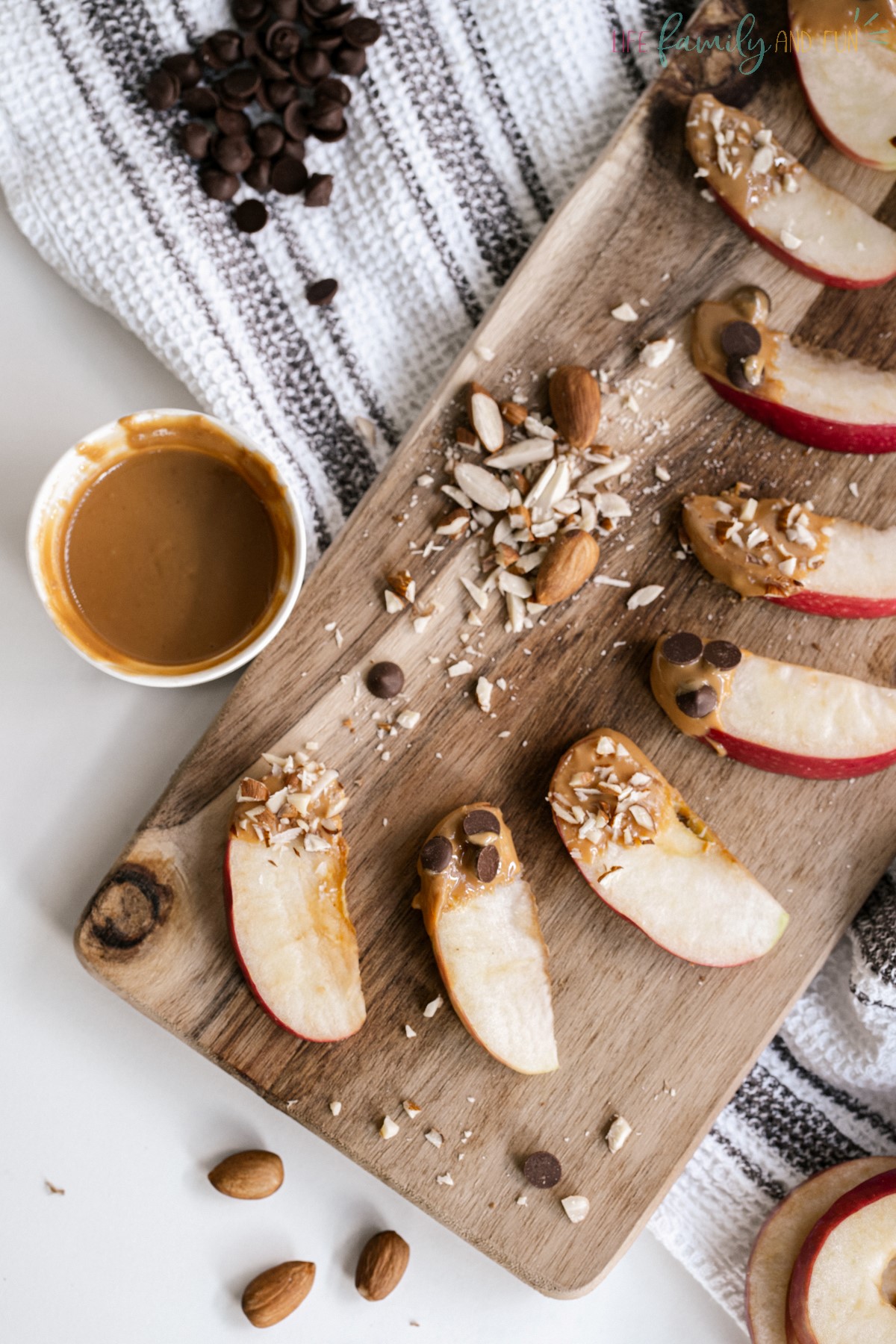 Apple Slices with Peanut Butter - top