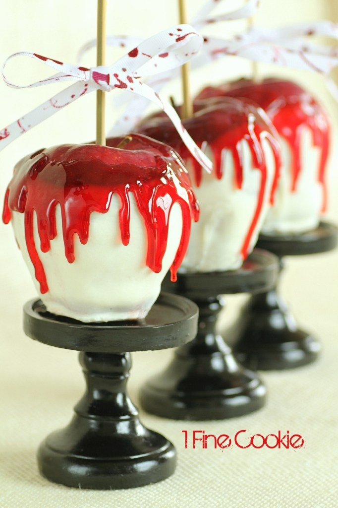 Bloody Candy Apples Halloween