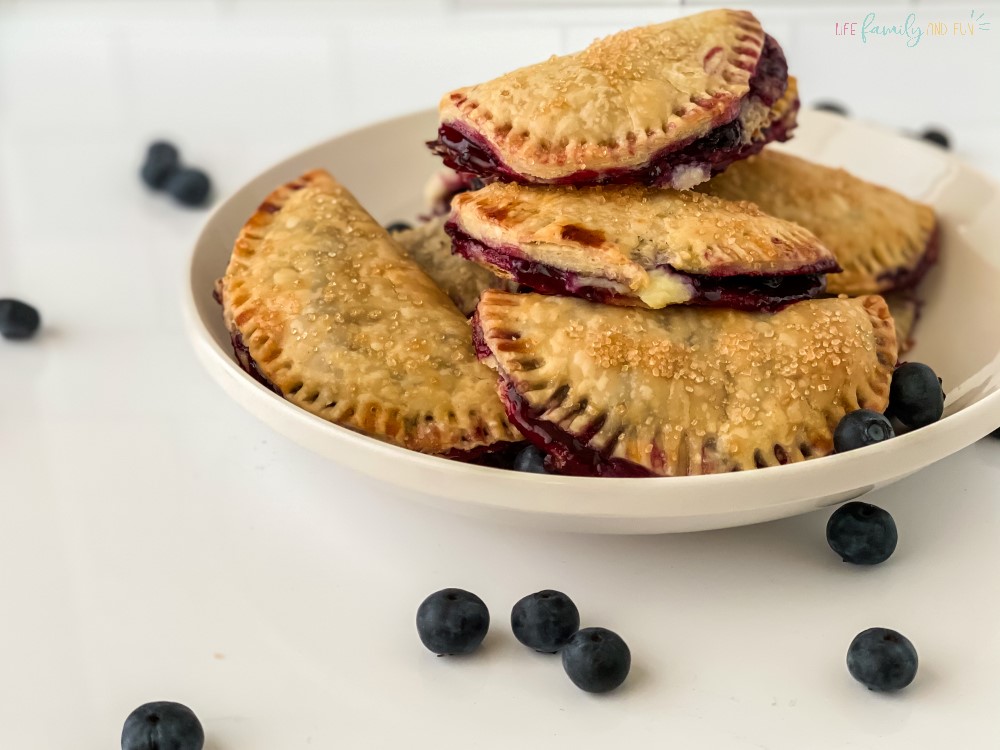 Blueberry Hand pies recipe (21)
