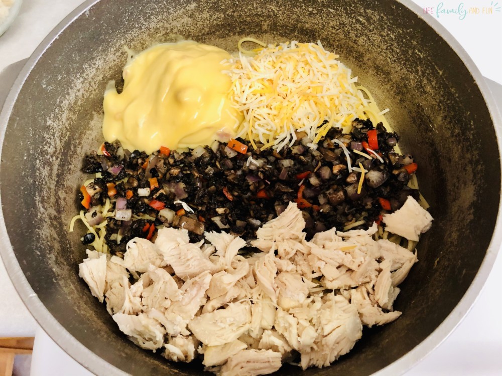 chicken tetrazzini ingredients in pan 