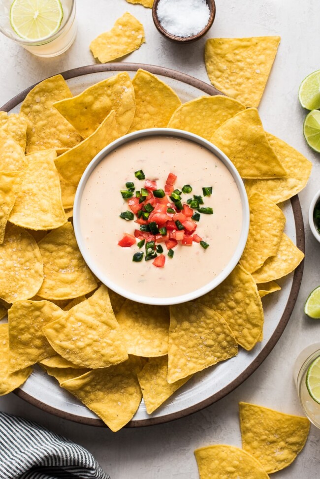 Easy Mexican Queso Dip