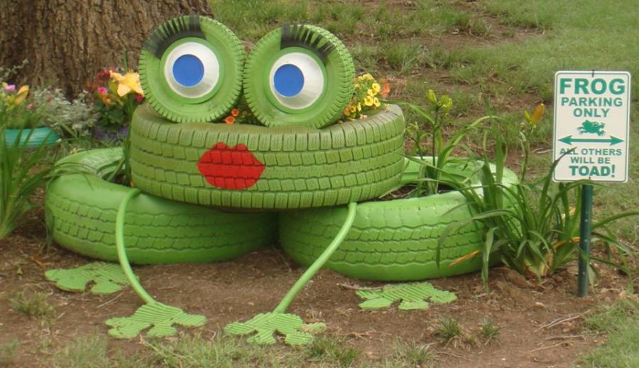 Frog Tire Garden