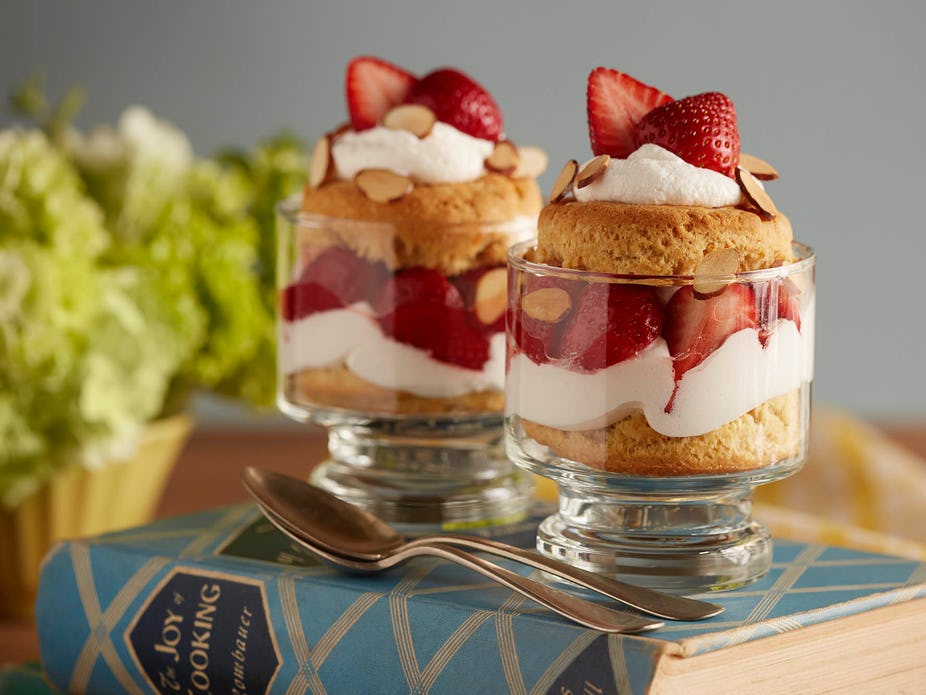 Gluten-Free Almond Strawberry Shortcake Parfait