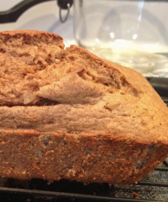 High-Protein Banana Bread with Low-Sugar Protein Frosting