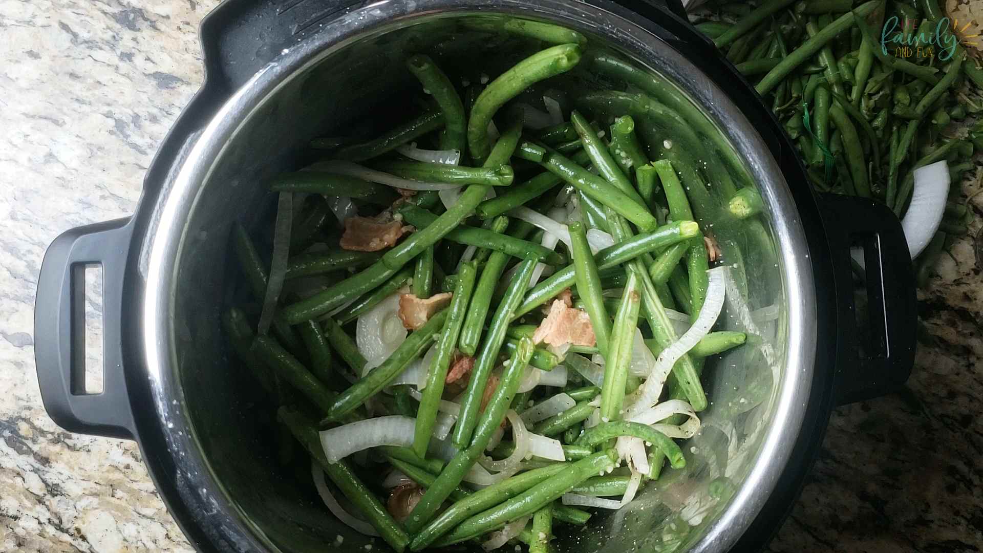 Instant Pot Green Beans and Bacon - simple recipe