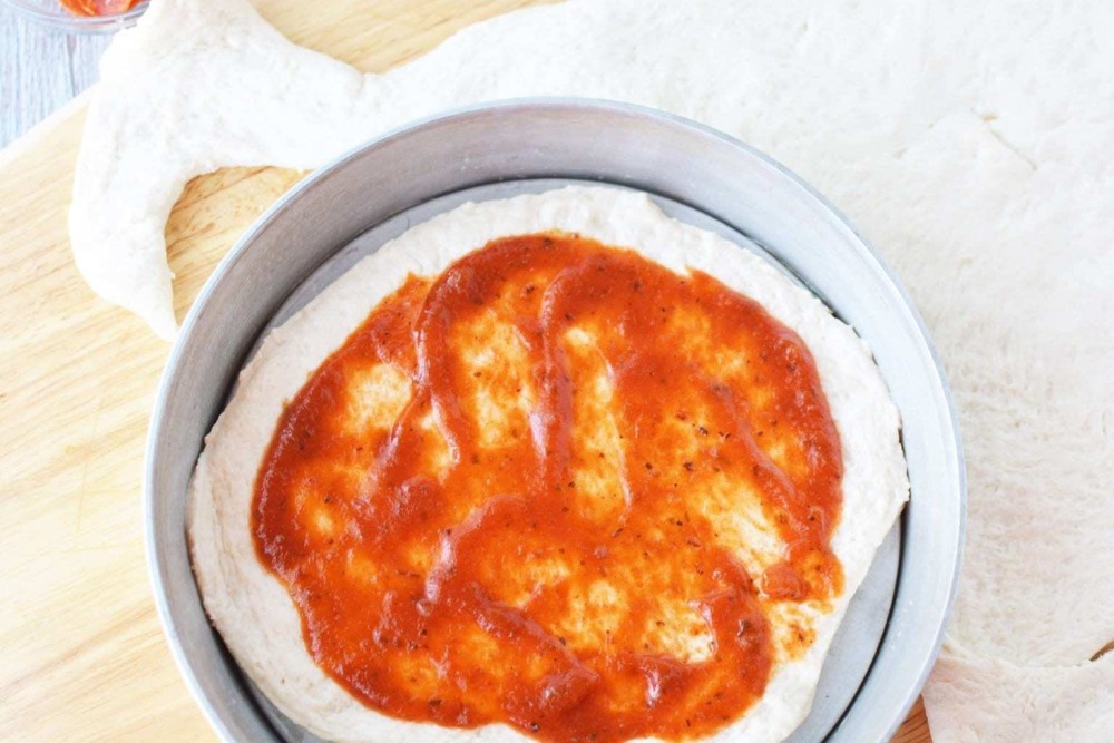 Instant Pot Pizza- add sauce