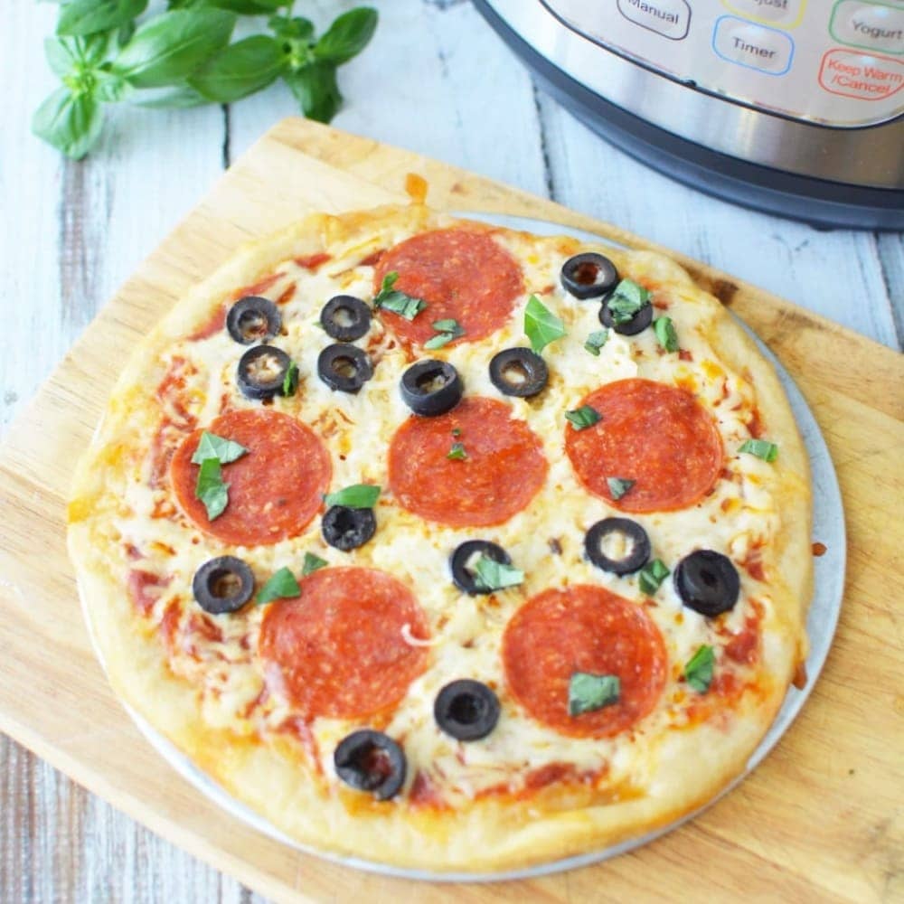Instant Pot Pizza- eay and delicious recipe