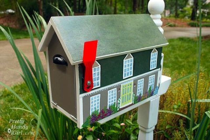 Miniature House Mailbox
