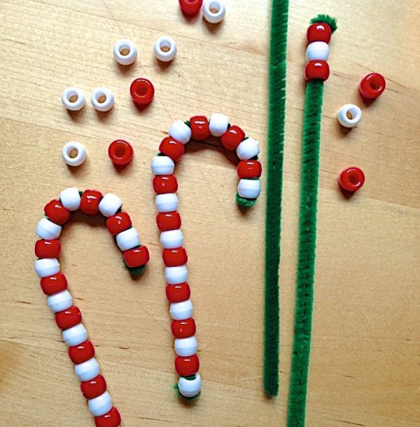 Pipecleaner Candy Cane