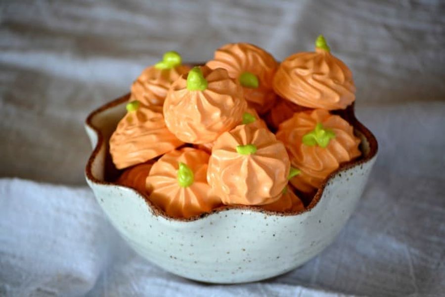 Pumpkin Spice Meringues