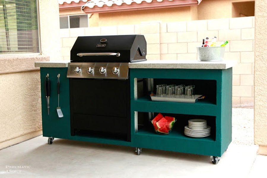 Rolling Outdoor Grill