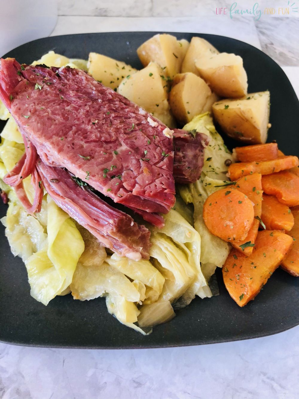 Slow Cooker Corned Beef & Cabbage (17)