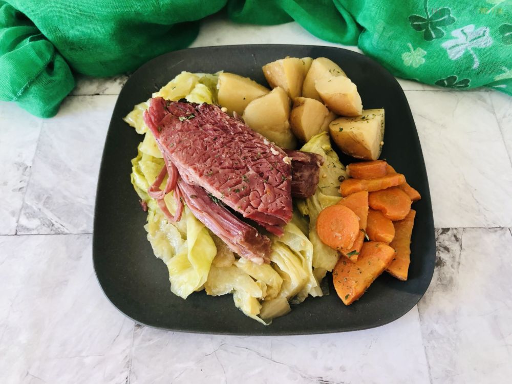 Slow Cooker Corned Beef & Cabbage (6)