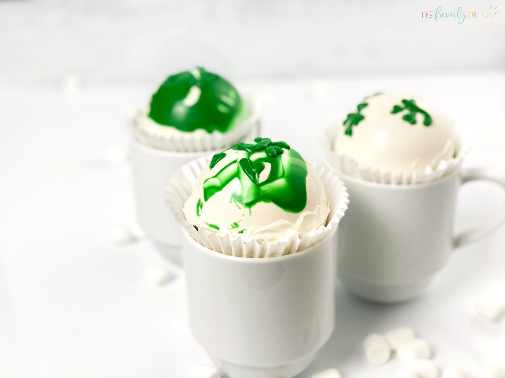 St Patrick’s day themed Cocoa Bombs (18)