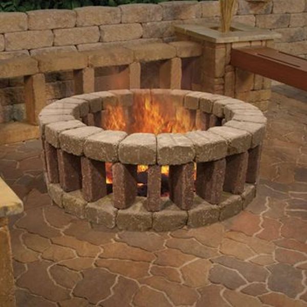 Diy Brick Fire Pits 15 Inspiring, How To Make A Fire Pit Out Of Bricks