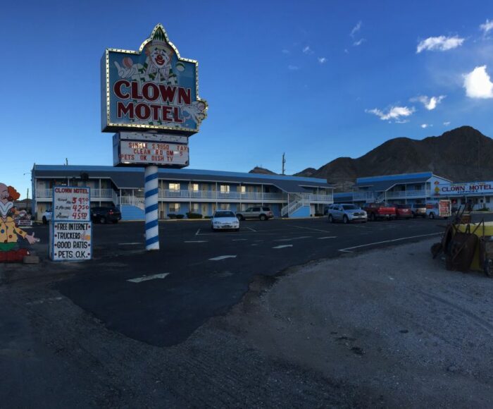 The Clown Motel History