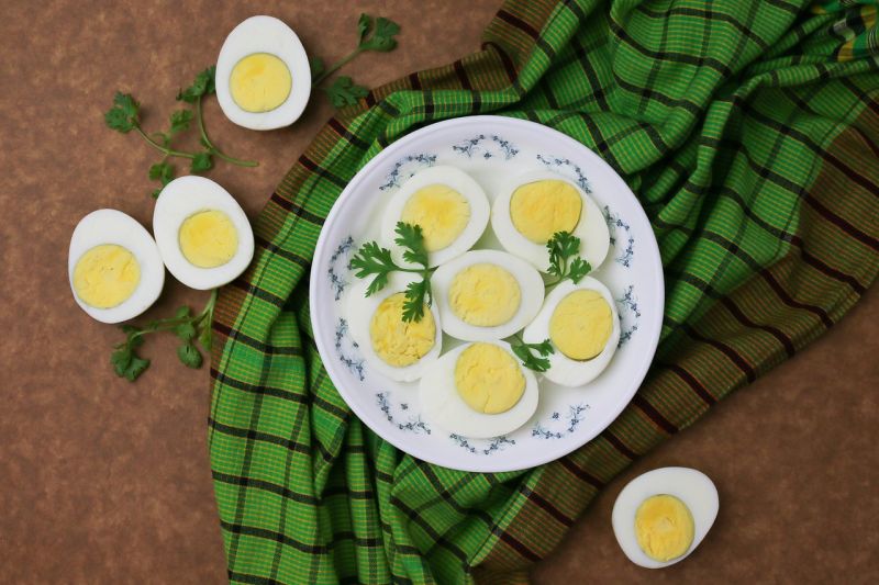 Tips & Tricks On How To Freeze Hard-Boiled Eggs 