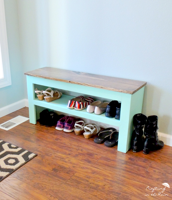 Traditional Shoe Bench