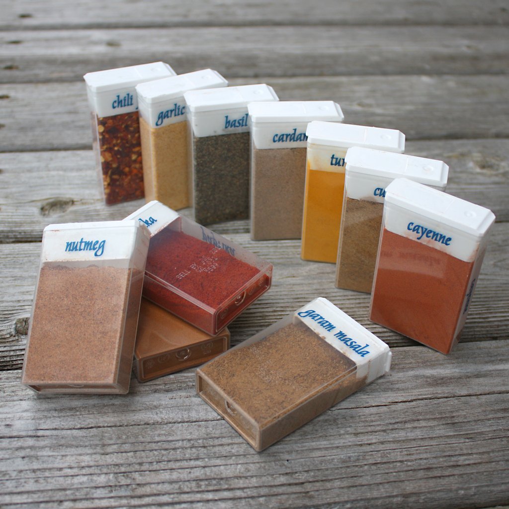 Travel-size Spice Containers 