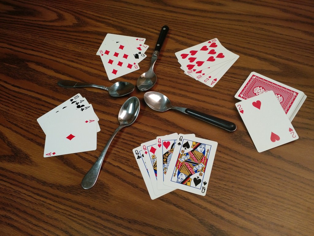 spoons card games
