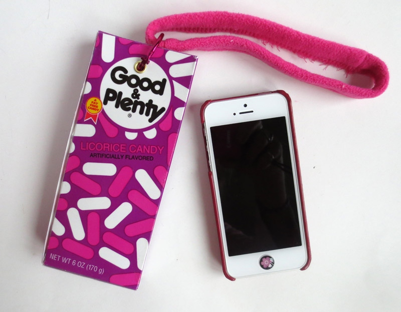 turning a cardboard candy box into an iPhone case