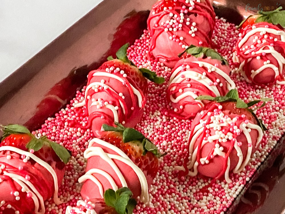 valentines chocolate covered strawberries (27)